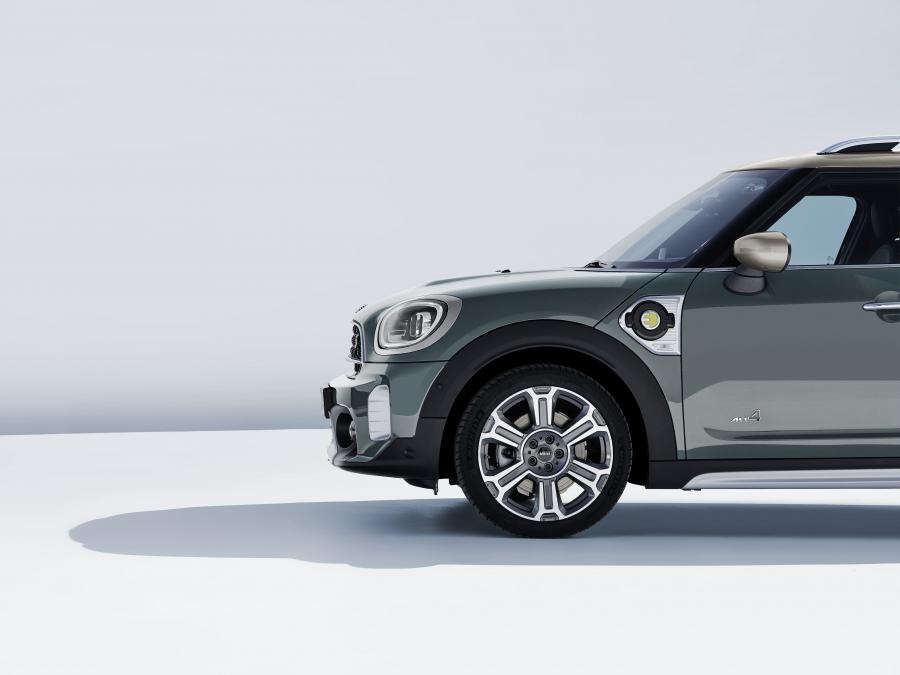 Детали экстерьера Mini Cooper SE Countryman ALL4 (F60) 2020 года  (WW) (фото 87 из 130)